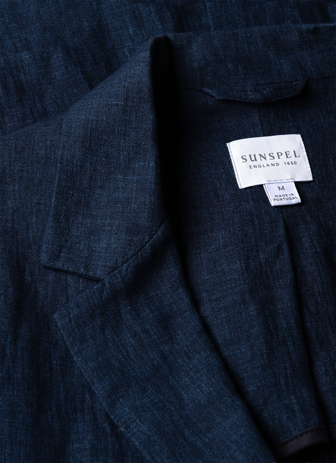 Men's Linen Two-Piece Suit in Navy