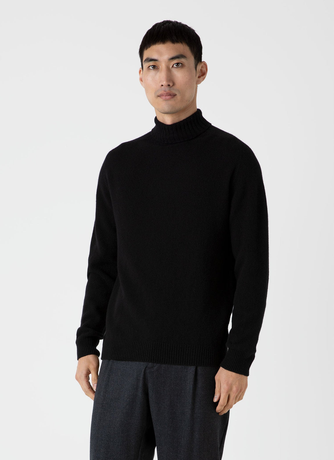 Men's Lambswool Roll Neck in Black