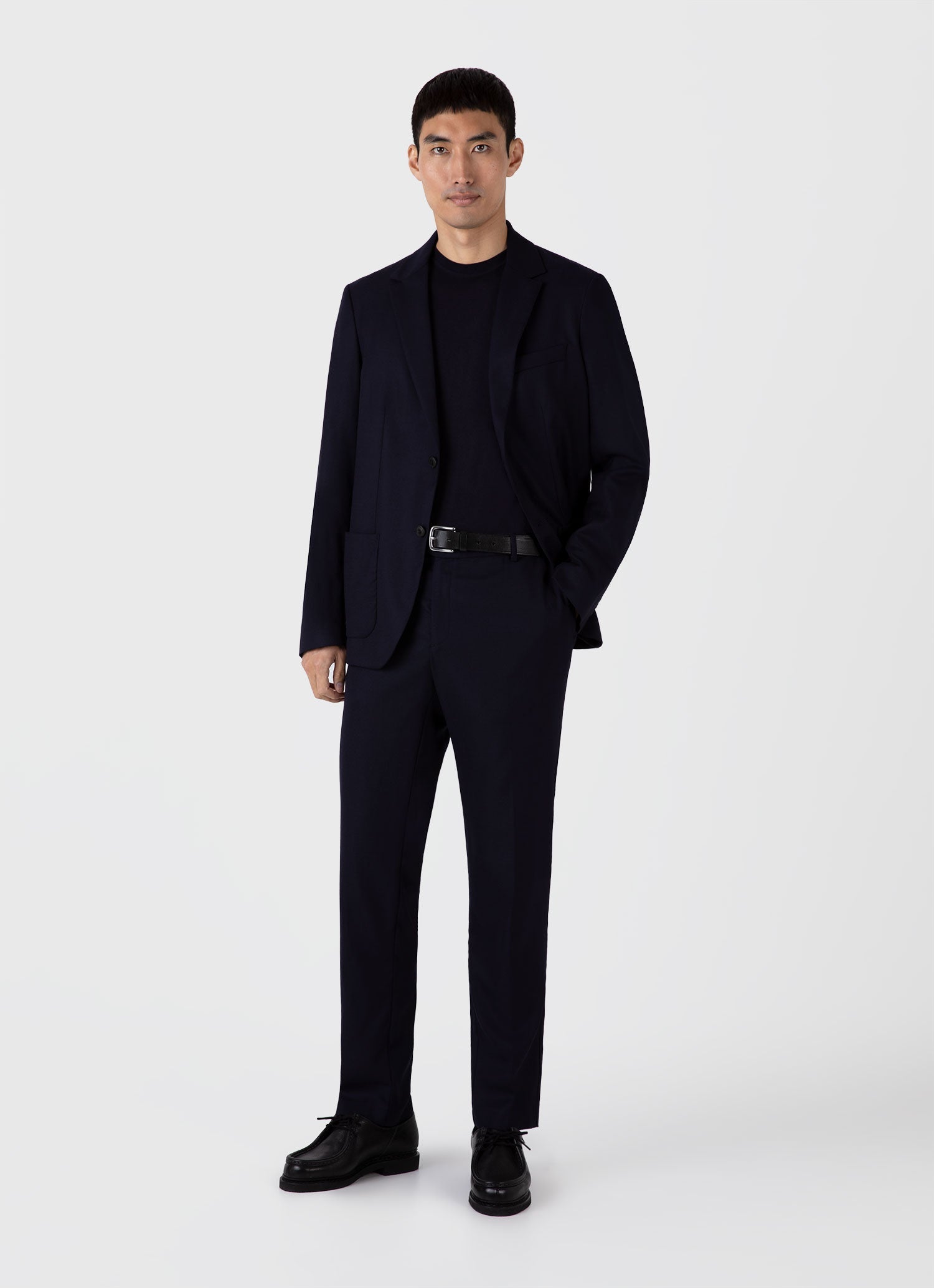 Men's Sea Island Cashmere Crew Neck Jumper in Midnight Navy