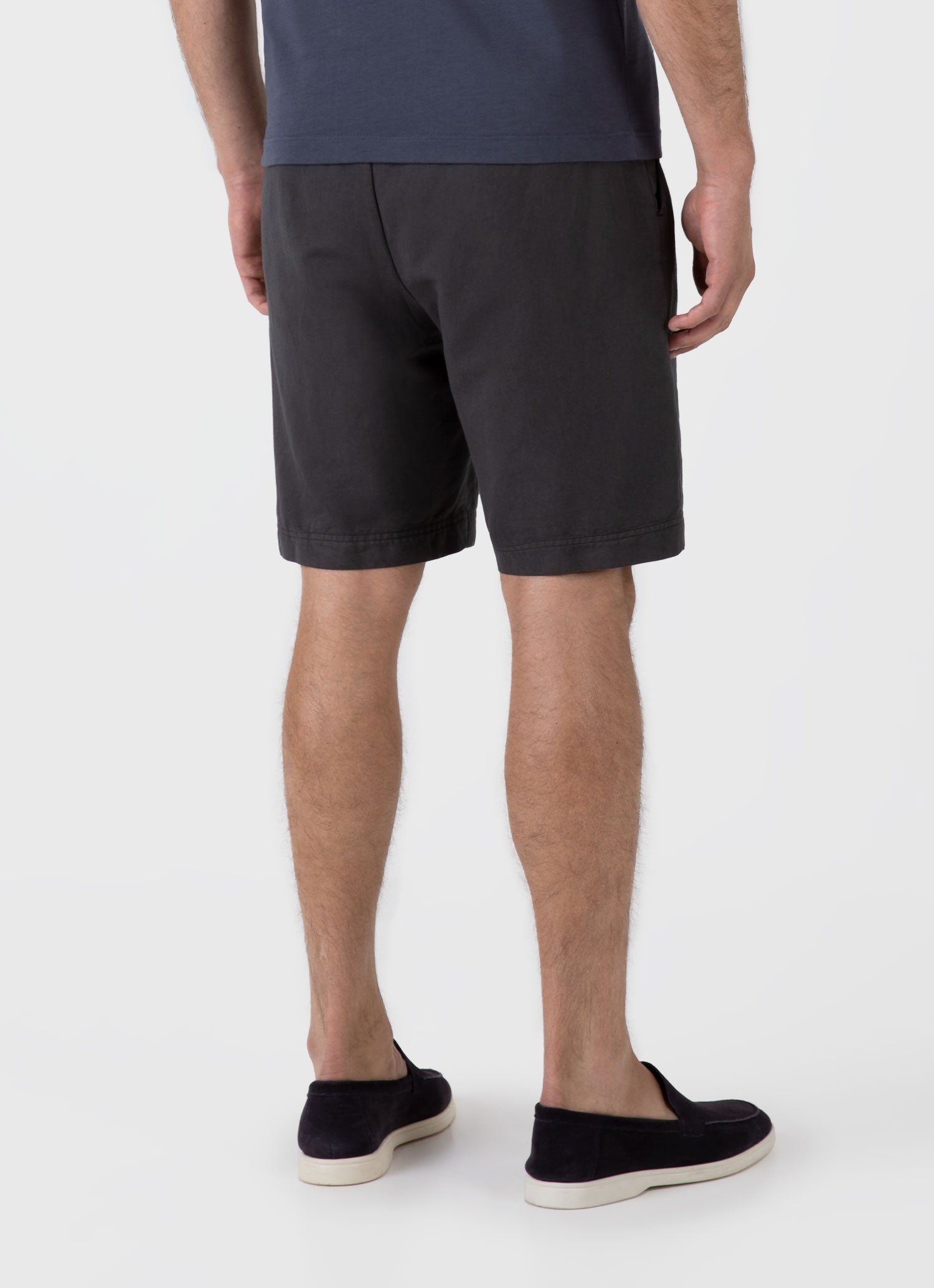 Men's Cotton Linen Drawstring Short in Charcoal