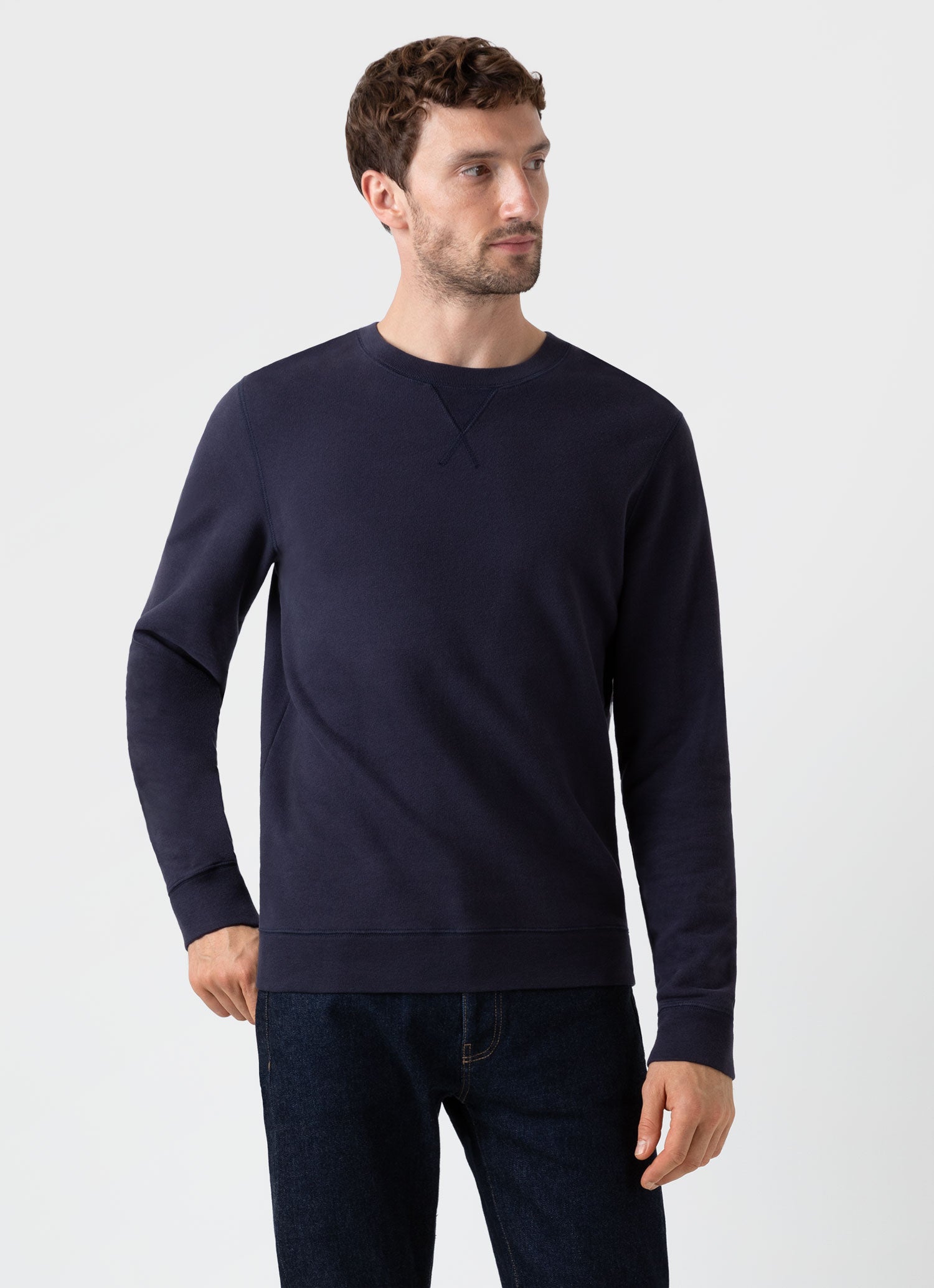 ループバックスウェットシャツ（Navy）| Sunspel