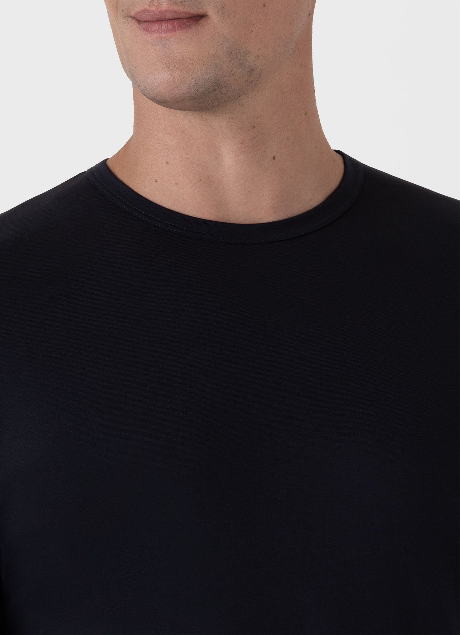 Men's Classic T-shirt in Midnight Navy