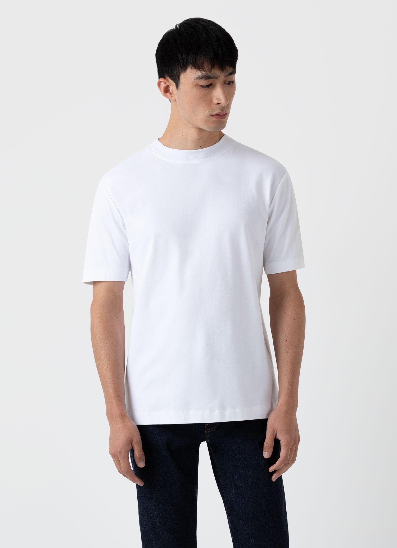 モックネック（ヘビーウェイト）Tシャツ（White）| Sunspel