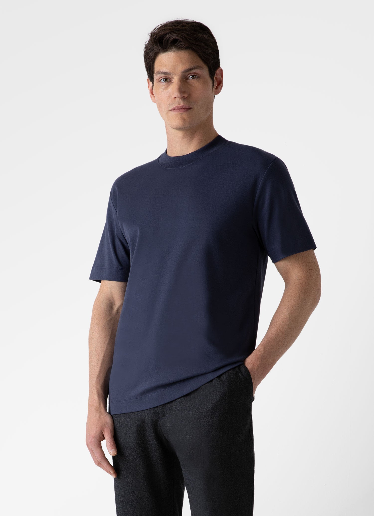 リラックスフィット（ヘビーウェイト） Tシャツ（Navy）| Sunspel