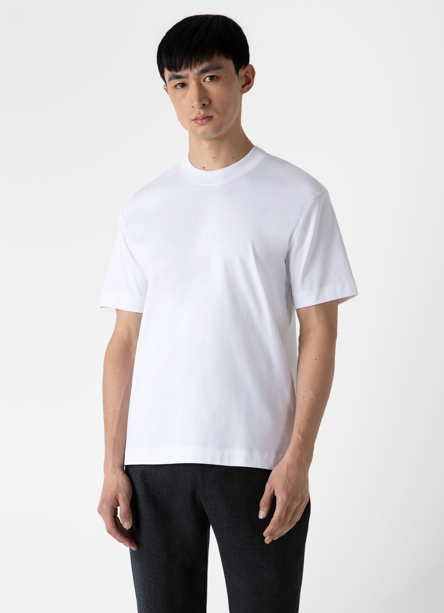 リラックスフィット（ヘビーウェイト） Tシャツ（White）| Sunspel