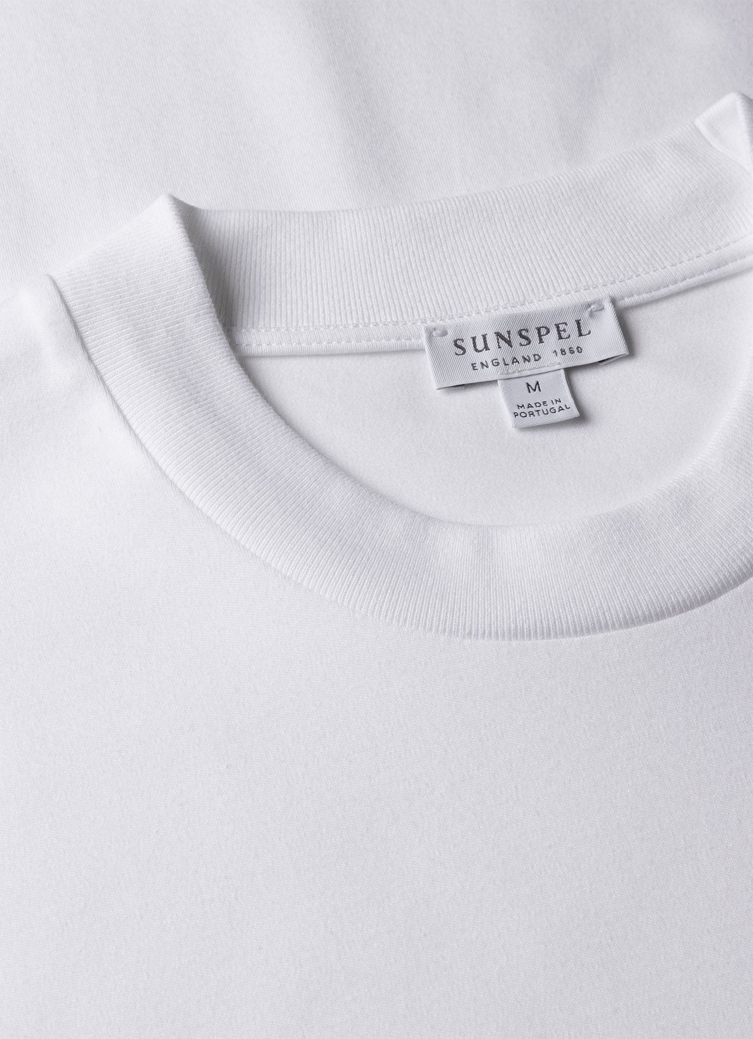 リラックスフィット（ヘビーウェイト） Tシャツ（White）| Sunspel