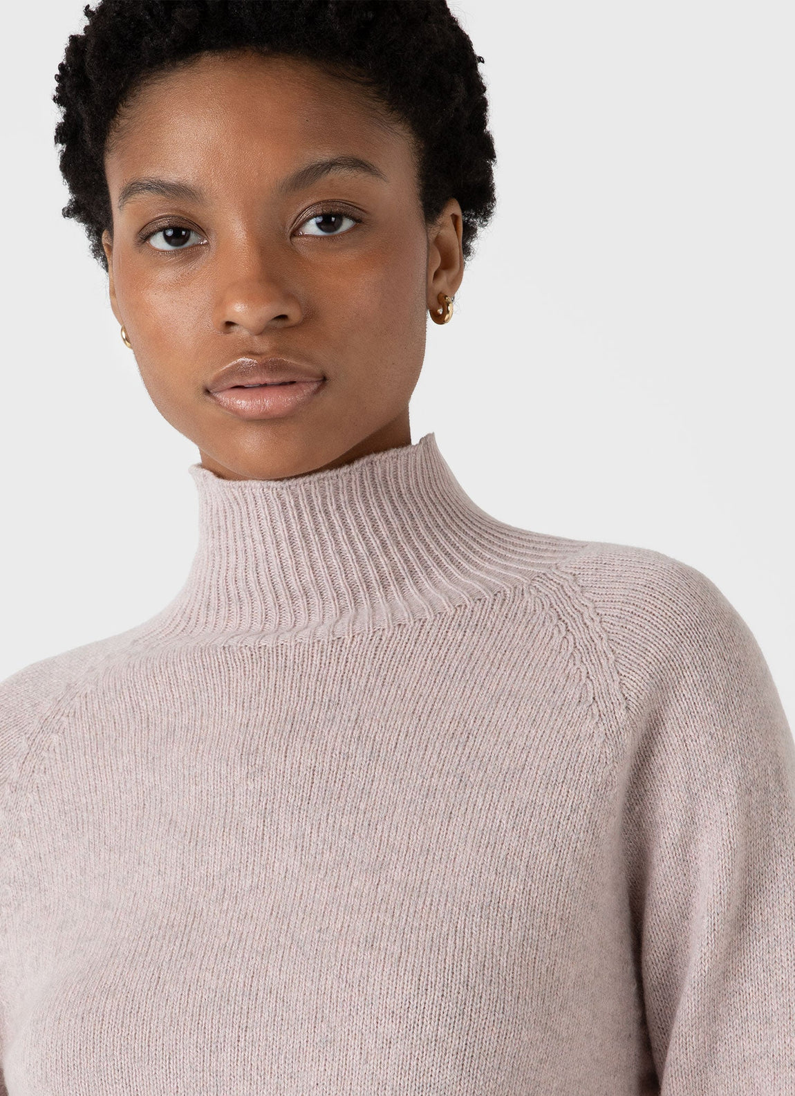 Women's Lambswool Funnel Neck Jumper in Pale Pink Twist