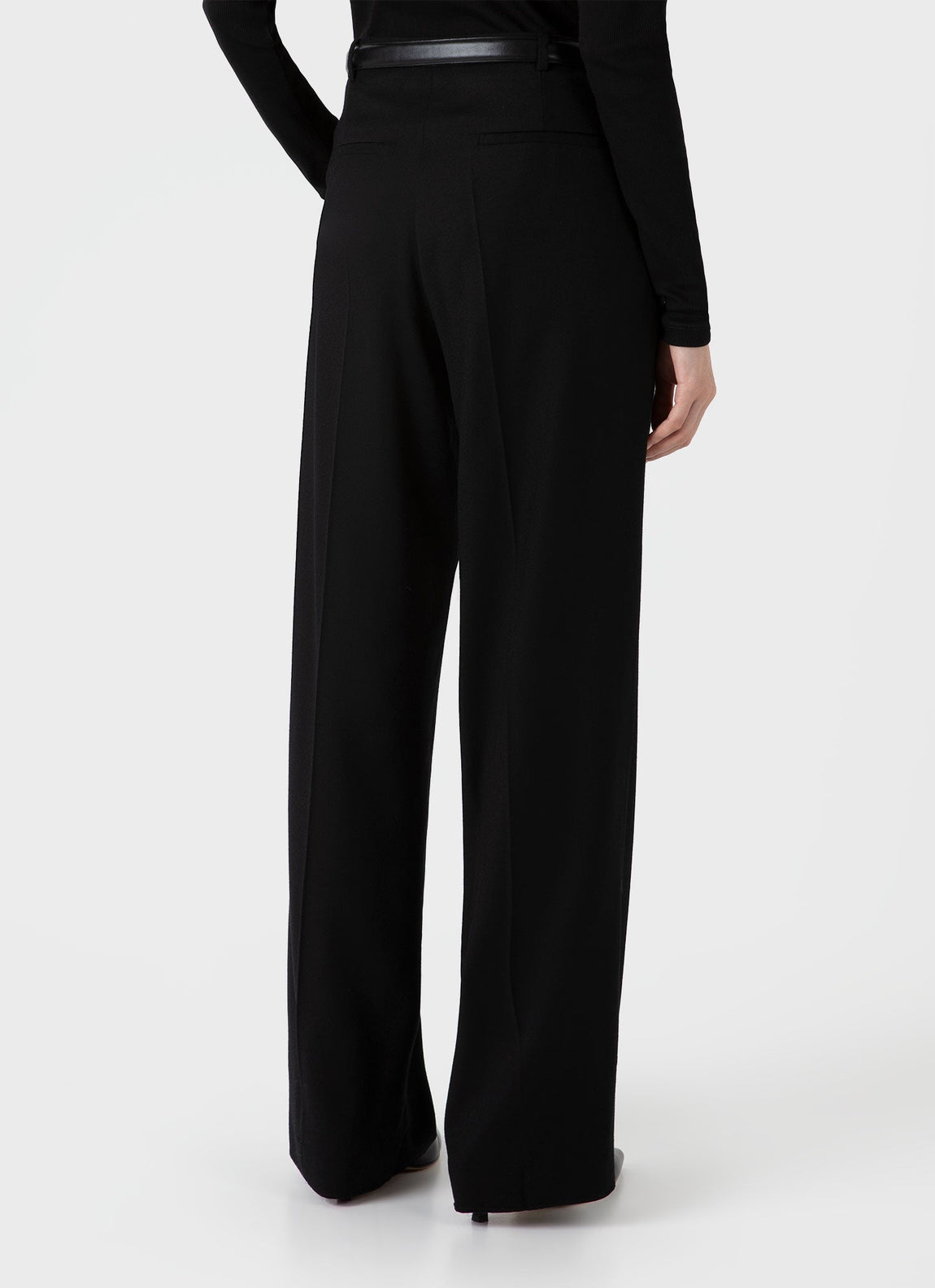 Women's Wool Flannel Trouser in Black